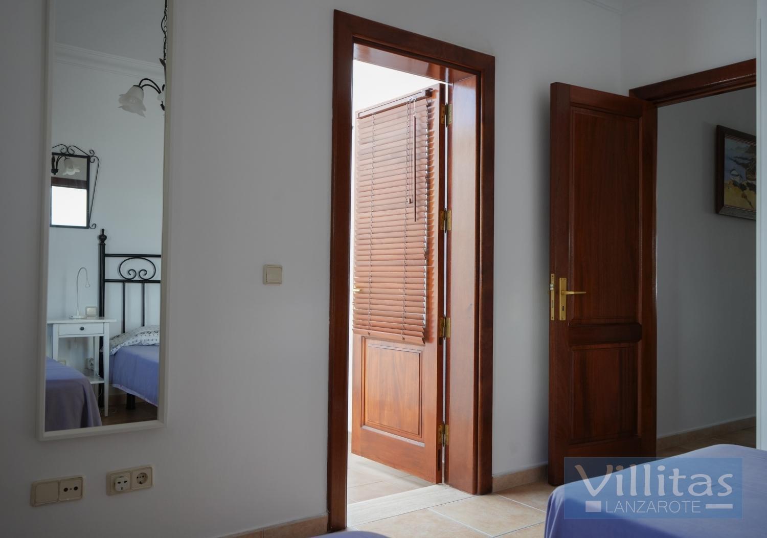 Casa Trina By Villitas Villa Playa Blanca  Exteriör bild